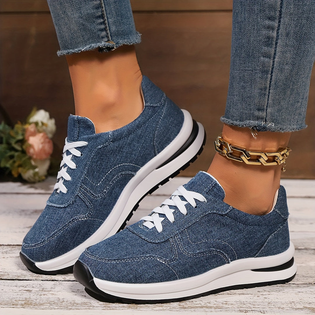 Women's Blaire casual walking sneakers with advanced arch support, perfect for everyday comfort and ergonomic wear.