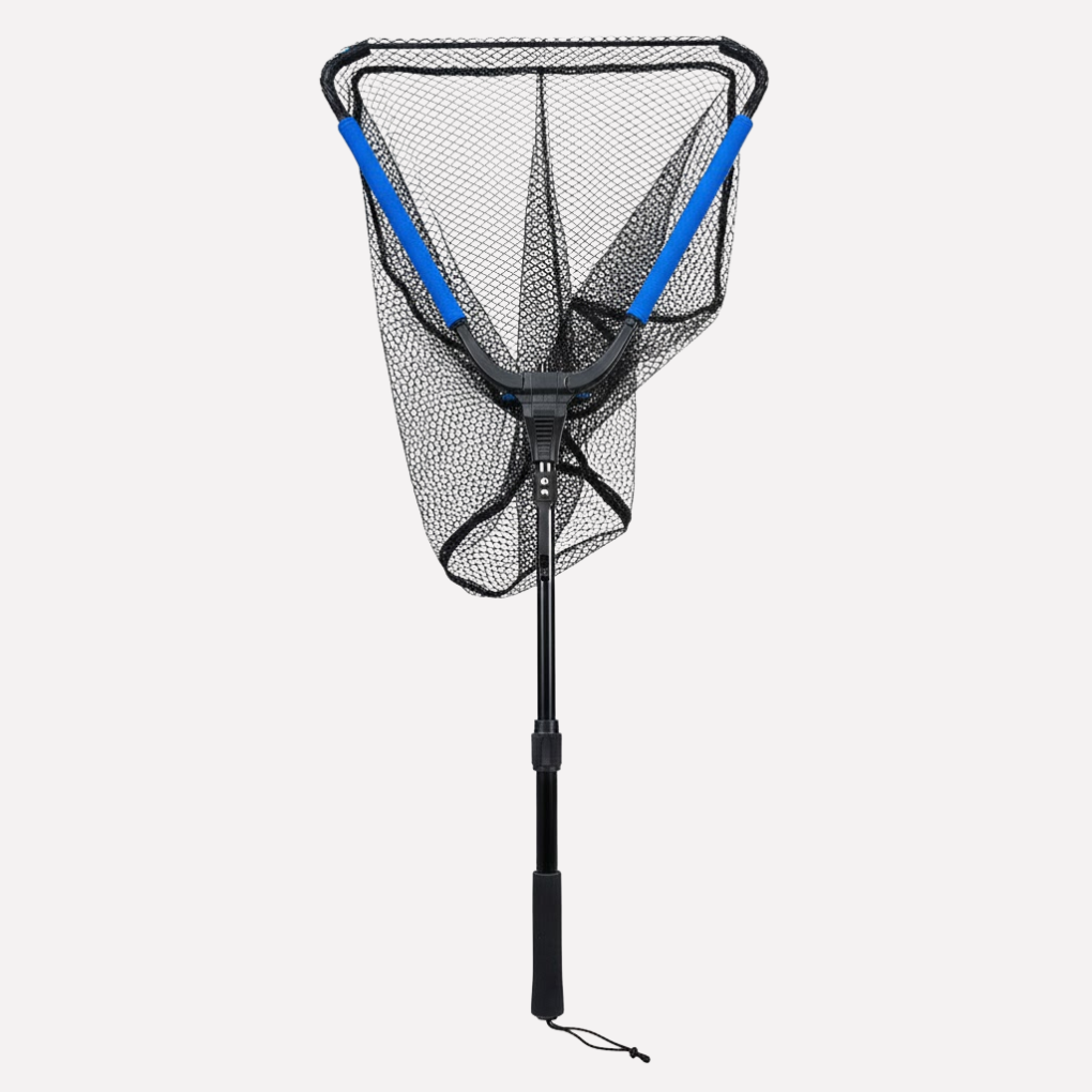 Extendable brail fishing net with telescopic handle for secure fish landing. Essential angler gear.