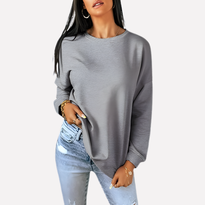 Casual women's long sleeve crew neck sweatshirt, relaxed fit for all-day comfort.