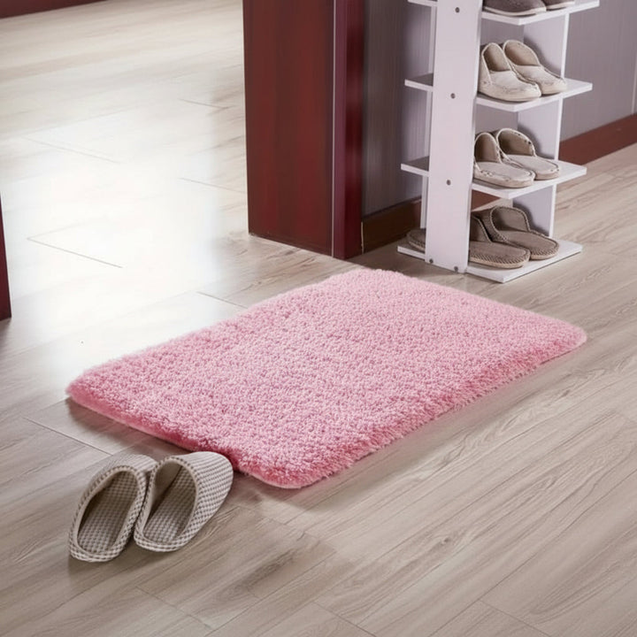 Easy-care washable bath mat, soft & absorbent. Non-slip bathroom rug for enhanced safety & comfort.