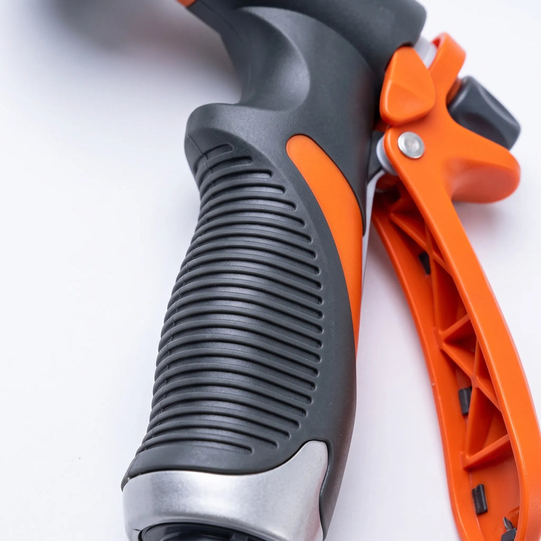 Durable adjustable garden hose nozzle for lawn & garden irrigation, car washing, and versatile cleaning.
