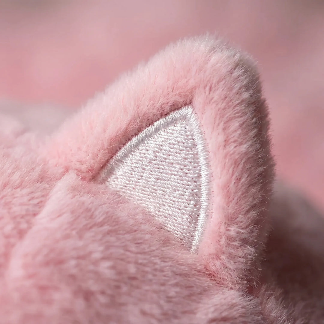 Soft plush kids' sleeping bag & pillow, a portable bed for cozy slumber. Ideal for travel.