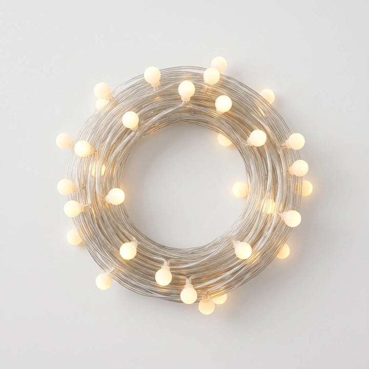 USB/battery-powered LED globe fairy lights, perfect for room decor & outdoor patio ambiance.