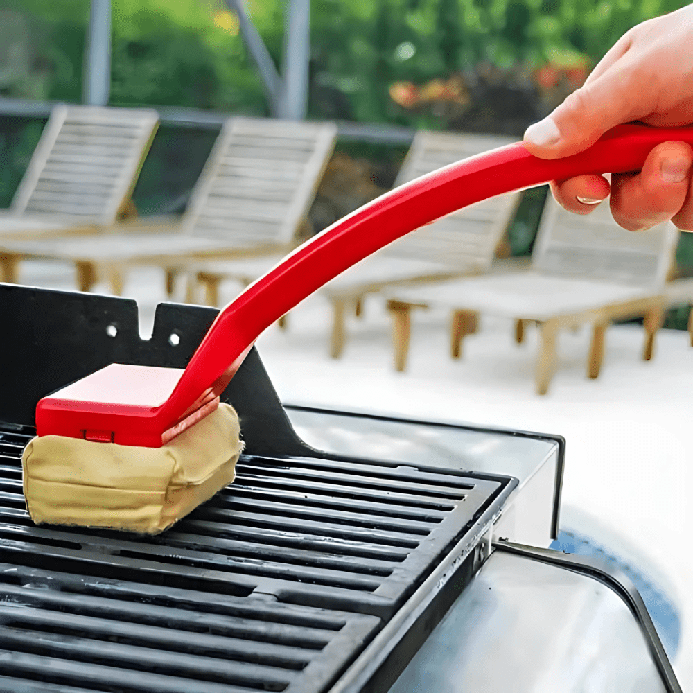 Bristle-free steam grill cleaner with long handle for safe, easy BBQ cleaning.
