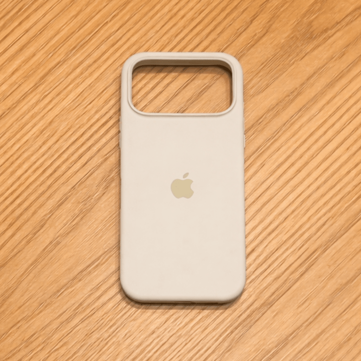MagSafe-compatible silicone iPhone case with a soft-touch finish for enhanced grip and protection.