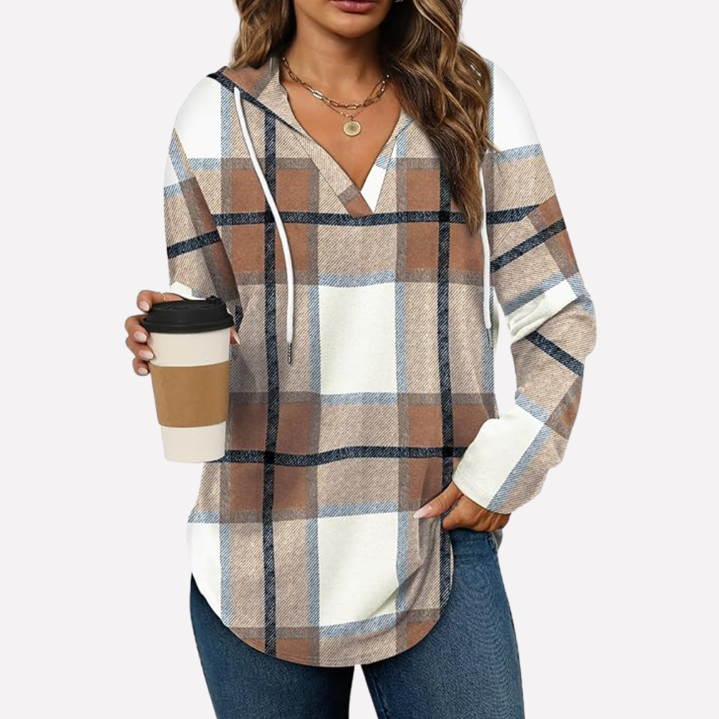 Cozy women's crewneck sweatshirt, ideal for fall and winter casual wear, a new everyday staple.