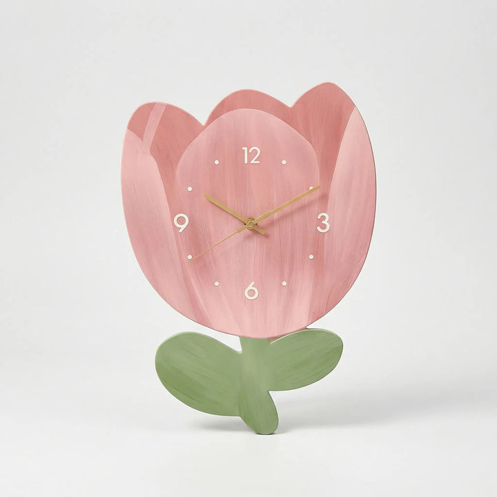 Charming flower wall clock, a silent decorative timepiece perfect for kitchen or entryway decor.