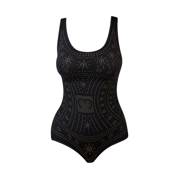 Comfortable women's full body shapewear, seamless design. Provides firm control for smooth curves & effective tummy sculpting.