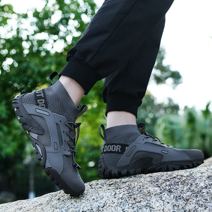 Men's minimalist flexible sock shoes, non-slip & breathable for everyday comfort.