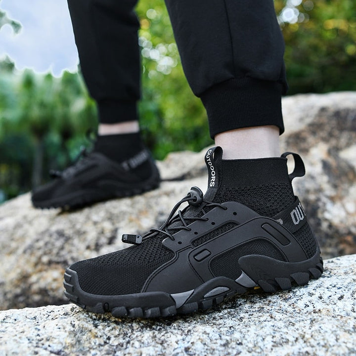 Black men's barefoot sock shoes, lightweight & quick-dry, perfect for active lifestyle.