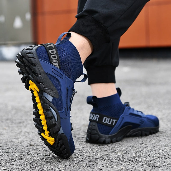 Flexible men's outdoor sock shoes, quick-dry & lightweight for hiking & adventures.