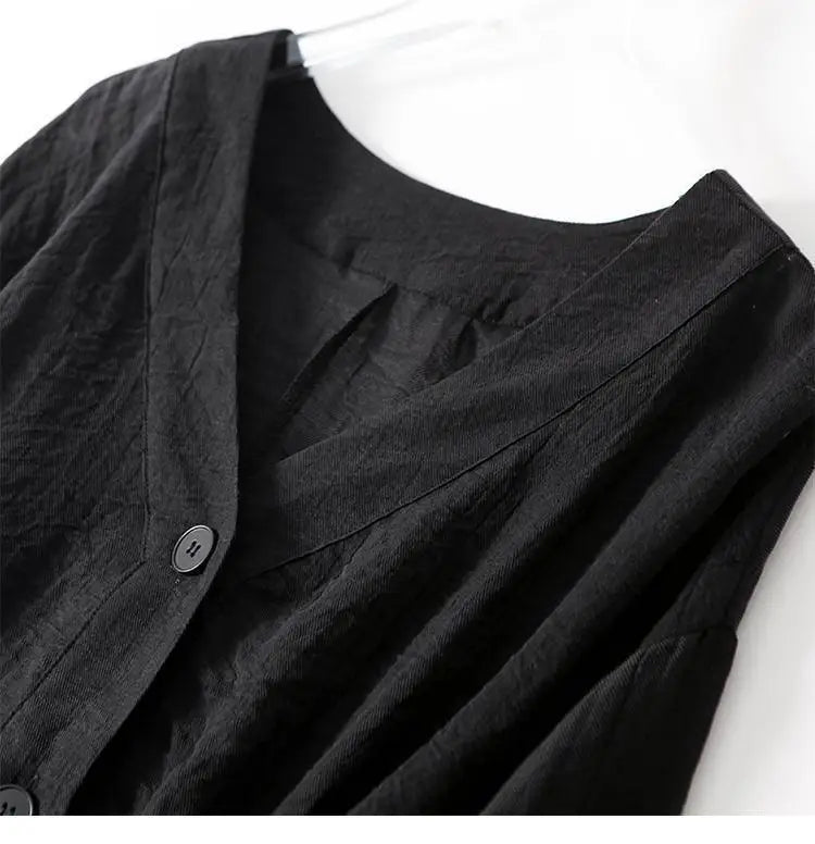 Everyday fashion women's flowy batwing top, a comfortable summer blouse with a loose, chic fit.