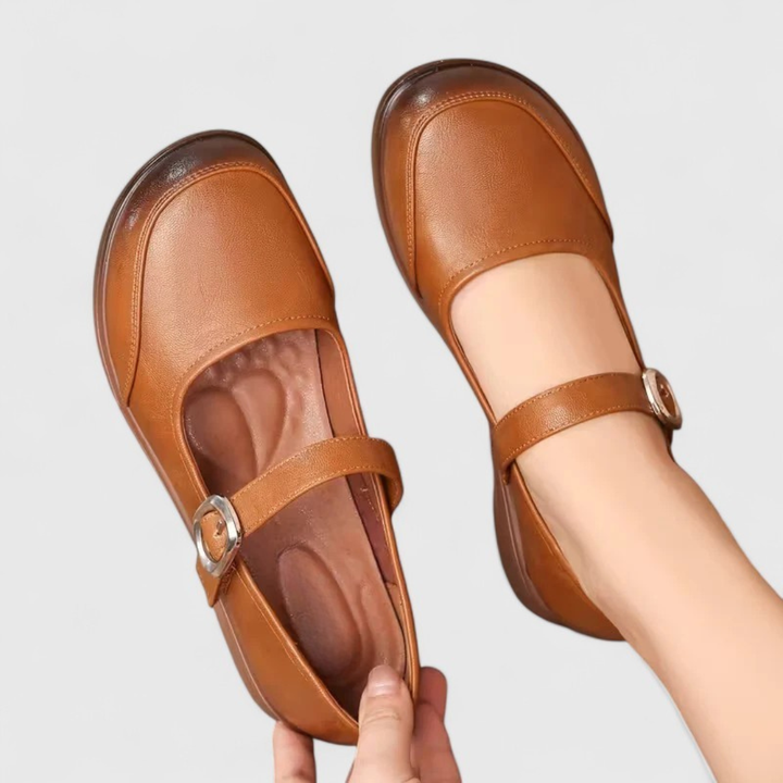 Versatile women's buckle spring flats, great for both casual and everyday wear