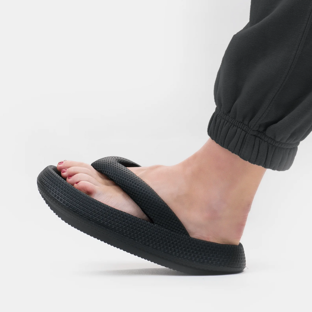 Comfort footwear: Cloud soft flip flops with thick sole, perfect for pain relief & everyday use.