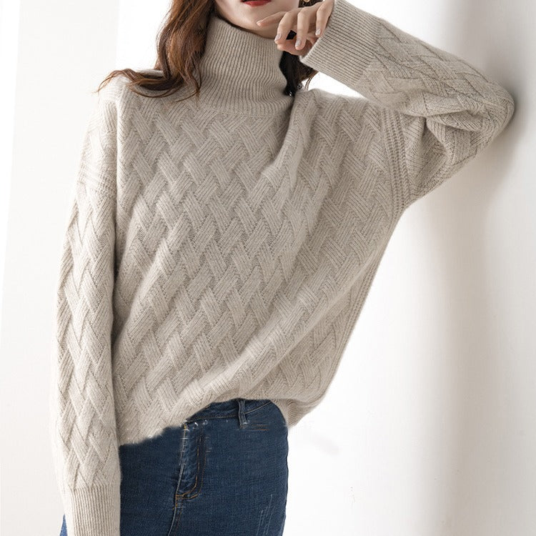 Dakota knitwear: women's spring sweater with turtleneck, ideal for office wear and layering.