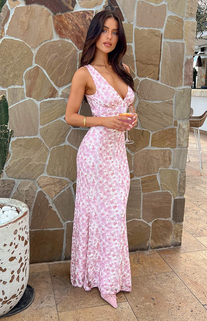 Pink elegant maxi dress, a versatile piece of women's clothing for any special occasion