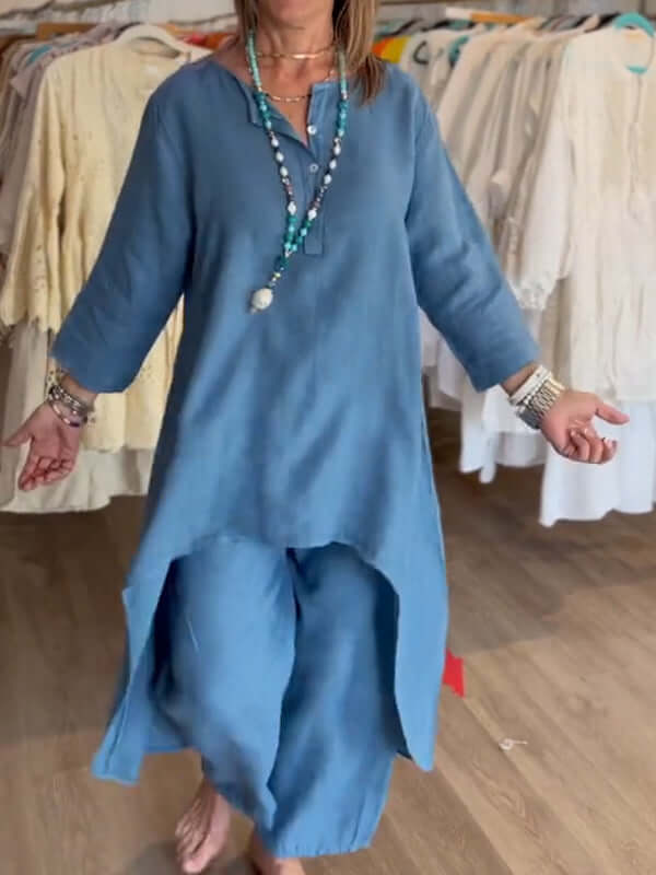 Chic women's 2-piece pant suit, new summer fashion with a relaxed fit for casual elegance and comfortable wear.