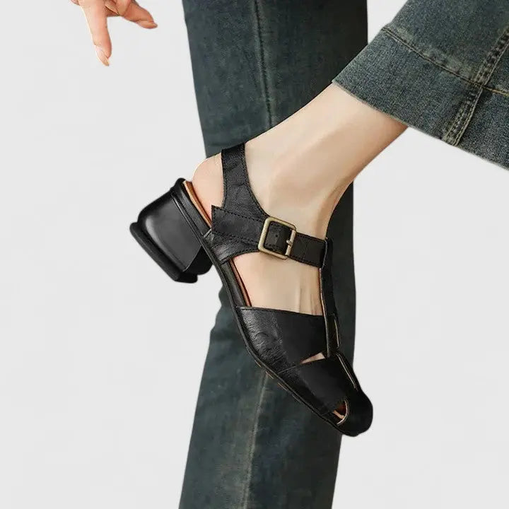 Dressy women's block heel sandals, designed for elegant comfort, perfect for special occasions or sophisticated daily wear.