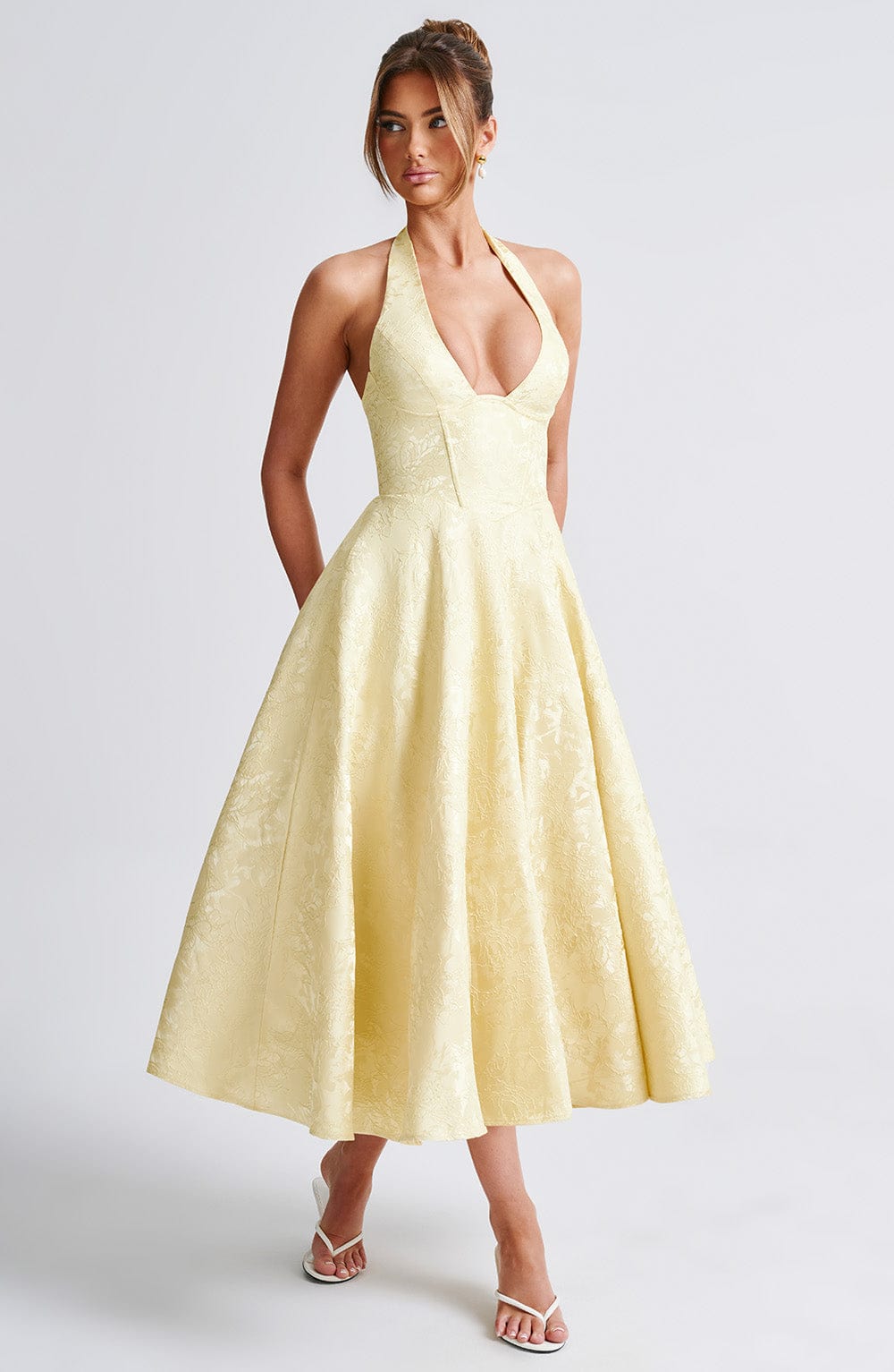 Halter neck midi dress for women, designed for elegance and comfort at special events