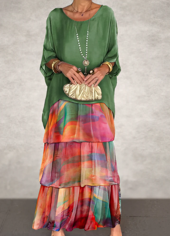 Beautiful women's elegant layered maxi dress, A-line flowy silhouette, ideal for bohemian party or vacation.
