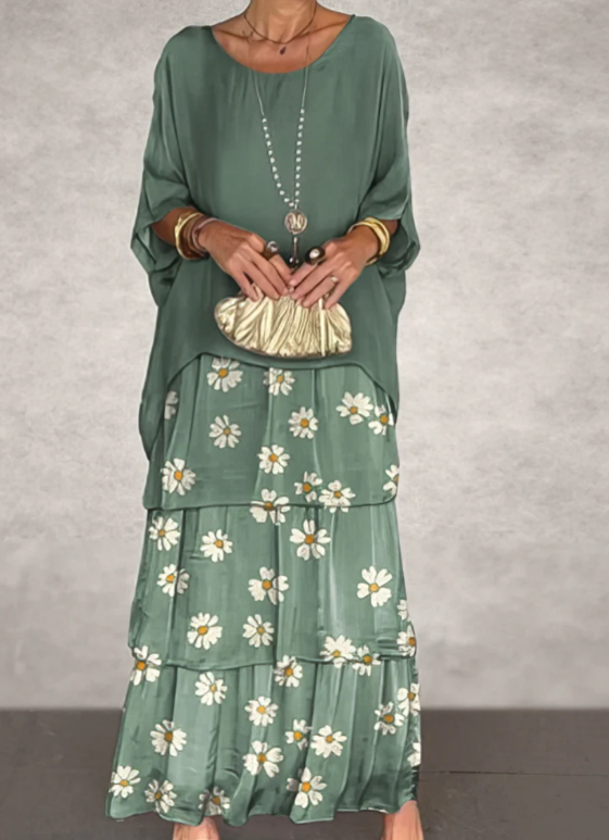 Casual chic women's layered maxi dress. Elegant, flowy A-line maxi for bohemian and party wear.