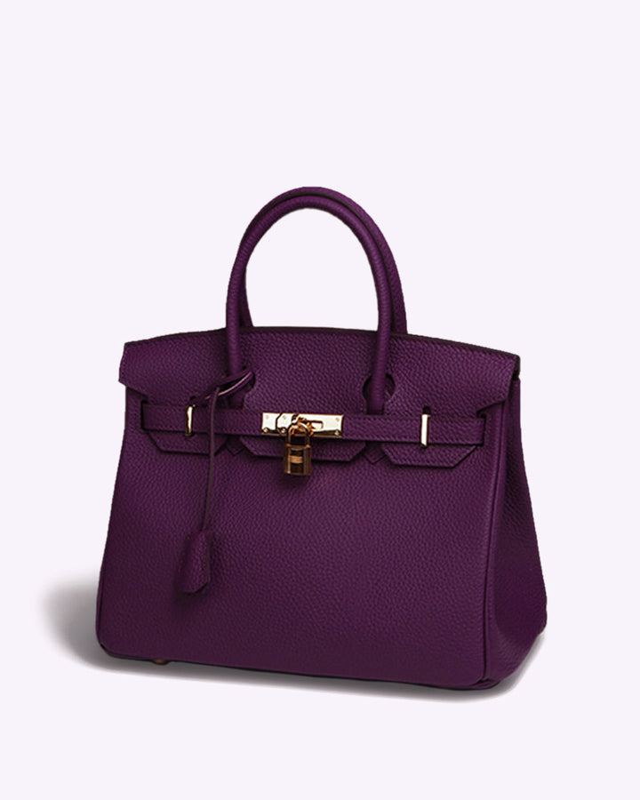 All-season versatile women's leather handbag. Stylish shoulder & crossbody purse for everyday elegance.