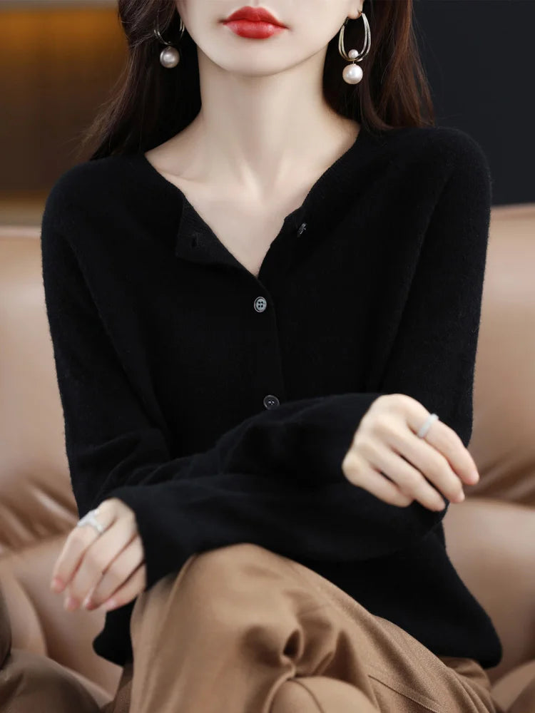Women's warm and soft merino wool O-neck pullover, an essential elegant knitwear item