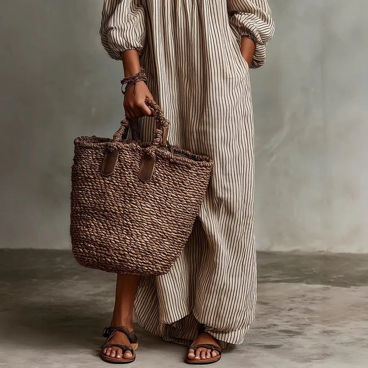 Elegant off-shoulder maxi dress, a flowy women's party dress with puff sleeves.