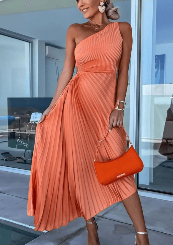 Elegant women's one shoulder pleated maxi dress, perfect for evening events and formal occasions