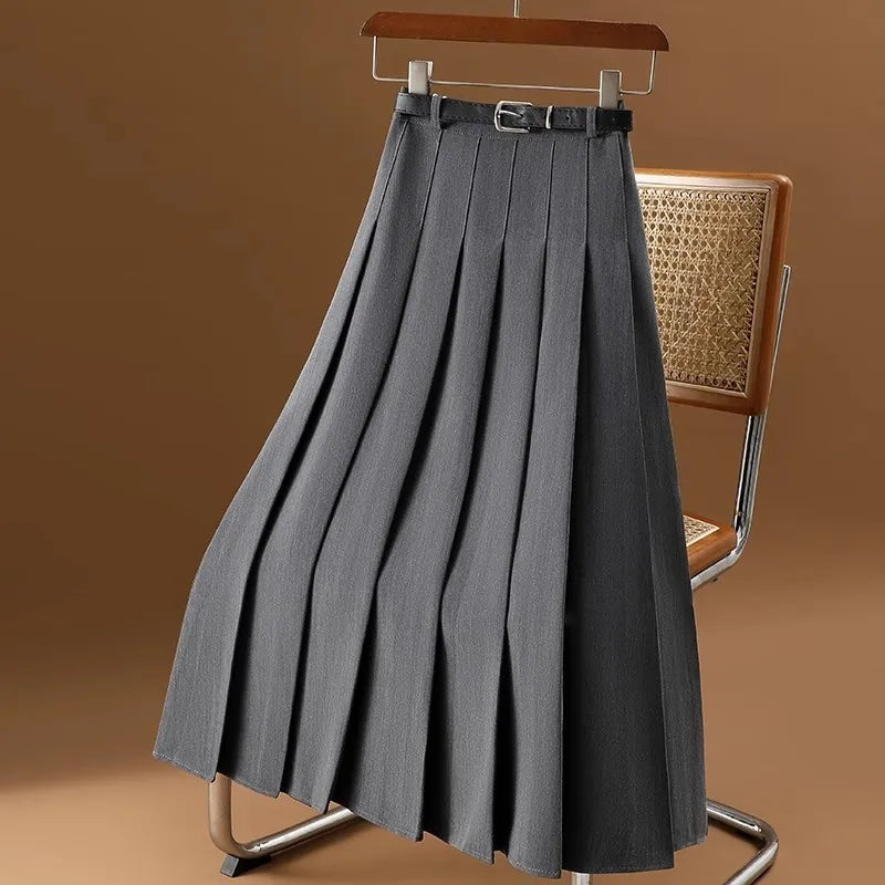 Elegant women's pleated A-line midi skirt, perfect for office wear or chic everyday fashion.