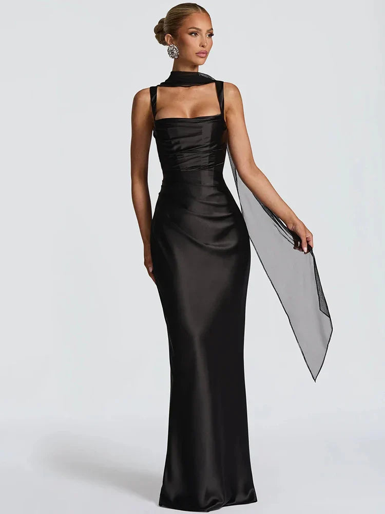 Formal women's evening wear: an elegant sleeveless maxi gown for weddings and special events.