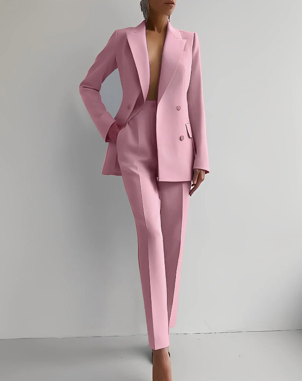 Stylish women's business casual trouser suit. Versatile two-piece blazer set for office and formal events.