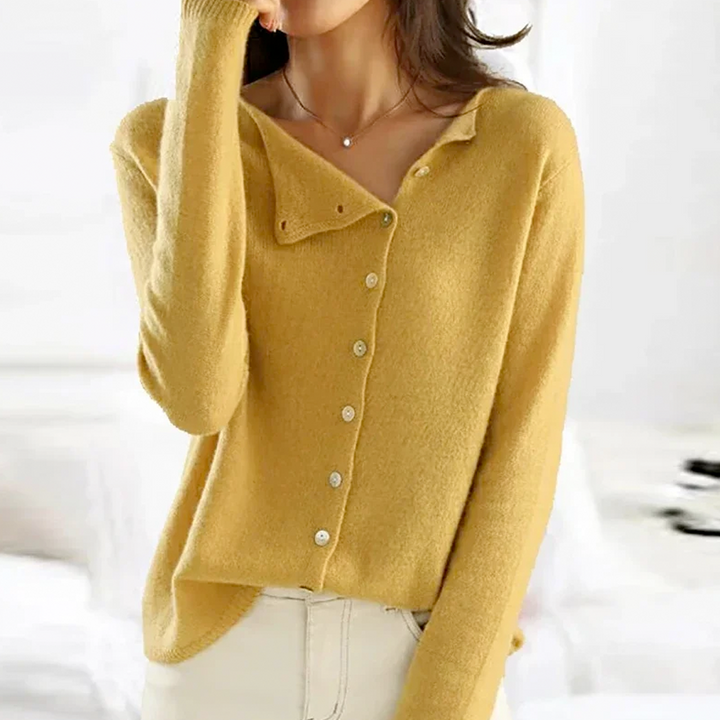 Stylish women's knitwear: V-neck, long sleeve sweater with functional button-front for ultimate comfort