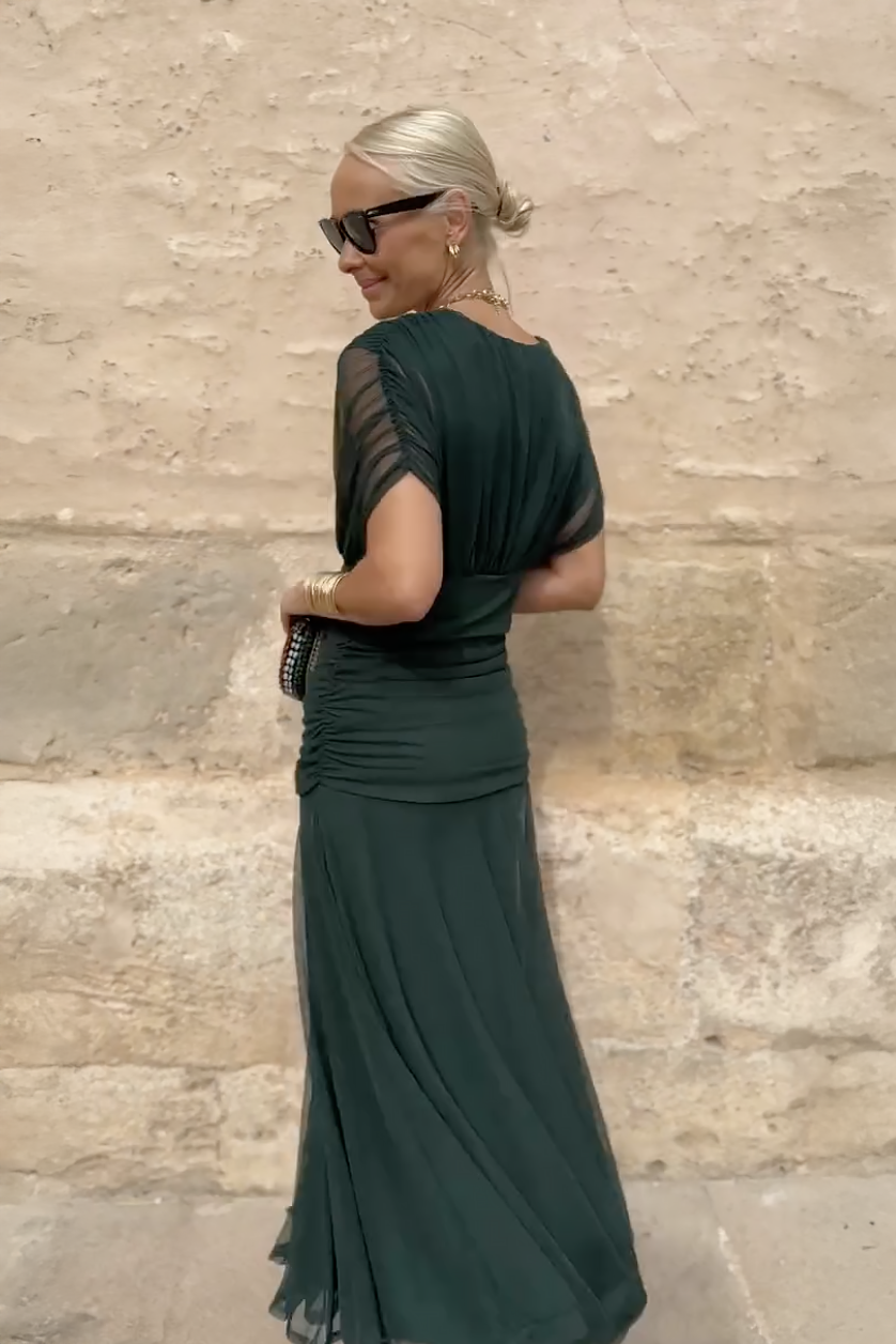 Stunning women's party dress: a V-neck maxi with elegant draped sleeves, ideal for wedding guests.