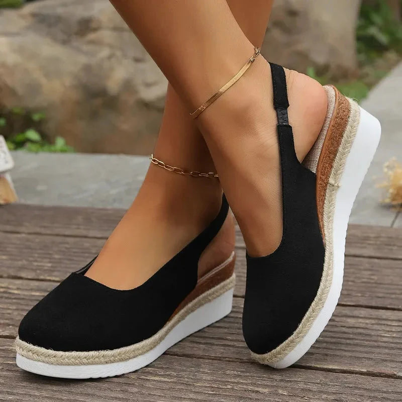 Elegant Women's Victoire orthopedic sandals with arch support for summer comfort and improved posture.
