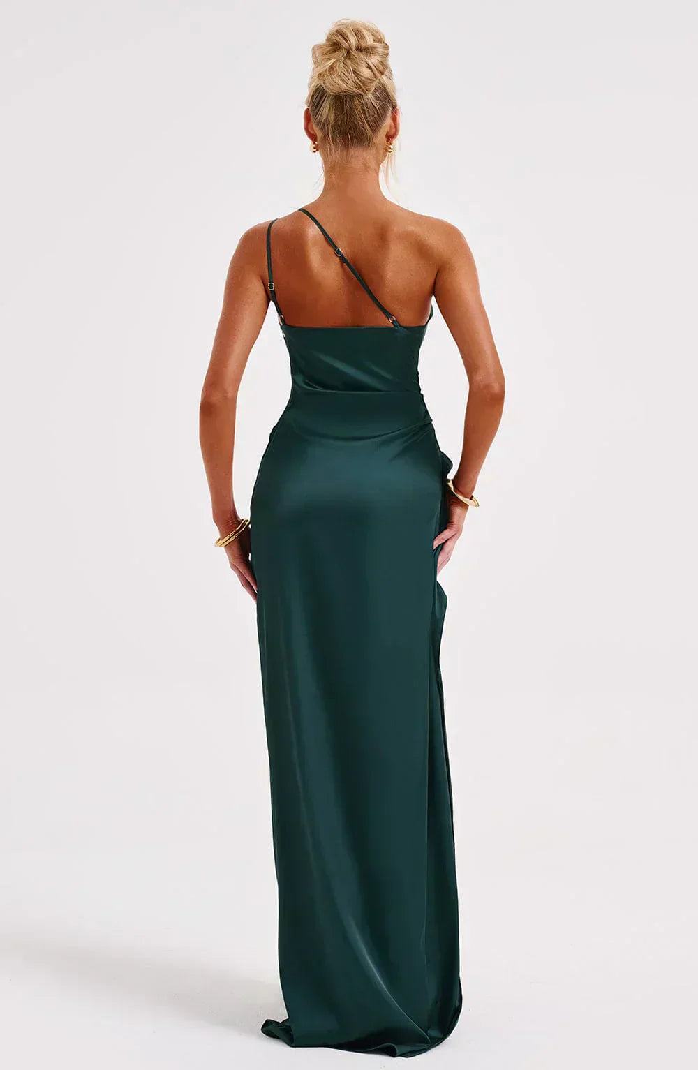 White asymmetric one-shoulder party dress for women, a beautiful and elegant maxi dress for evening events.