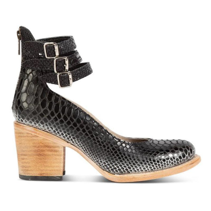 "Elegant women's block heel ankle boots in black, with round toe and back zipper, perfect for chic and comfortable wear."