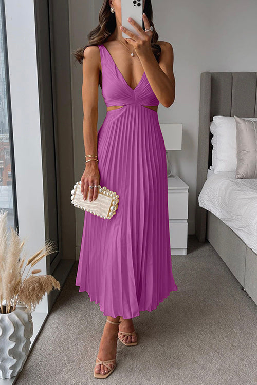 Elegant women's maxi dress with v-neck, cut-out waist, and pleated skirt, showcasing flowing sophistication and silhouette ac