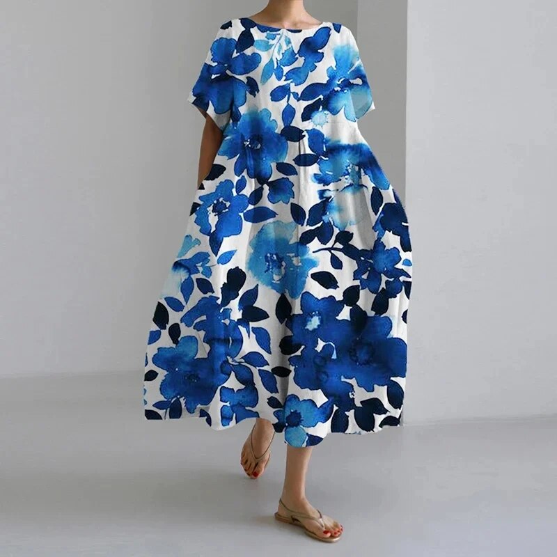 Flowy Boho summer dress with romantic floral print, offering a chic and timeless look, perfect for warm-weather occasions.