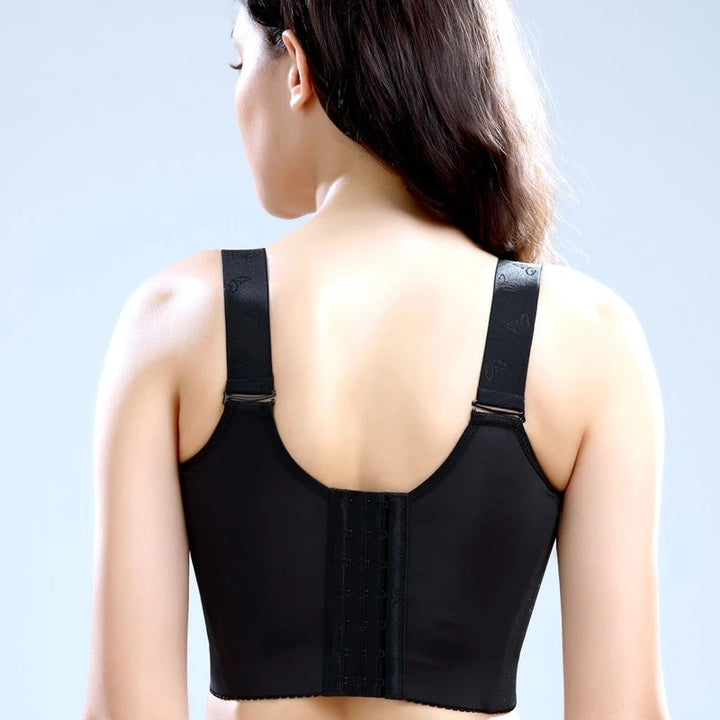 Soft floral lace front closure bra for women, providing ultimate comfort and easy wear everyday lingerie.
