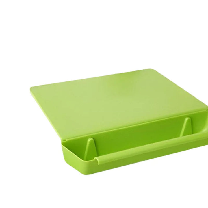 Innovative chopping board with detachable waste tray & scraper for efficient meal prep & kitchen organization. BPA-free.