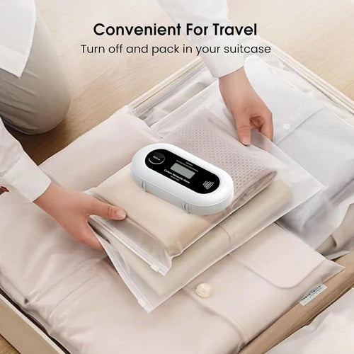 Essential emergency alarm: Carbon monoxide detector with loud alert & digital CO level readout.