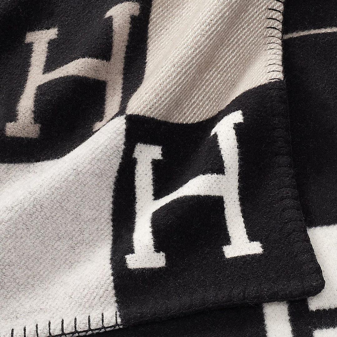 Luxury Cashmere Wool Blanket for Home Decoration - Lexians
