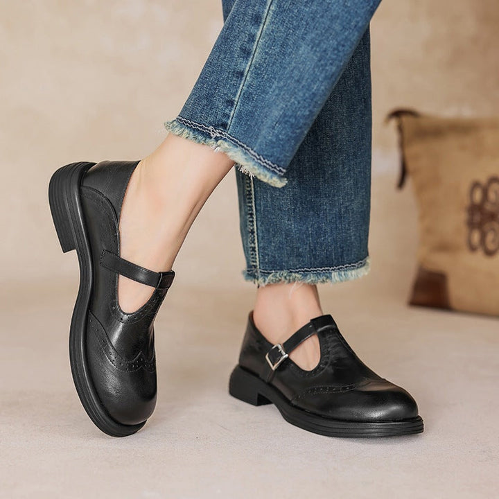 All-day comfort women's Mary Jane sandals, essential classic style summer footwear for any occasion.