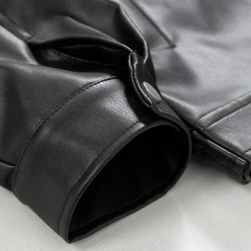 Stylish men's black oversized bomber jacket, a retro mid-season outerwear piece for urban fashion.