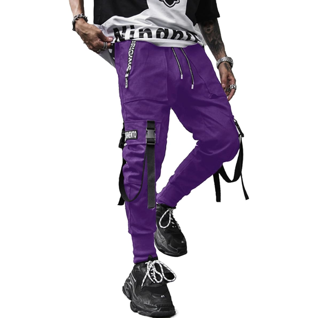 Modern men's techwear trousers with tactical utility pockets, designed for urban streetwear comfort.
