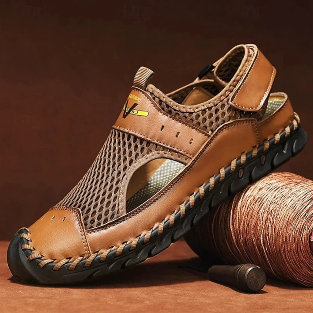 Men's breathable outdoor sandals, perfect for summer casual wear and sporty activities, men's fashion