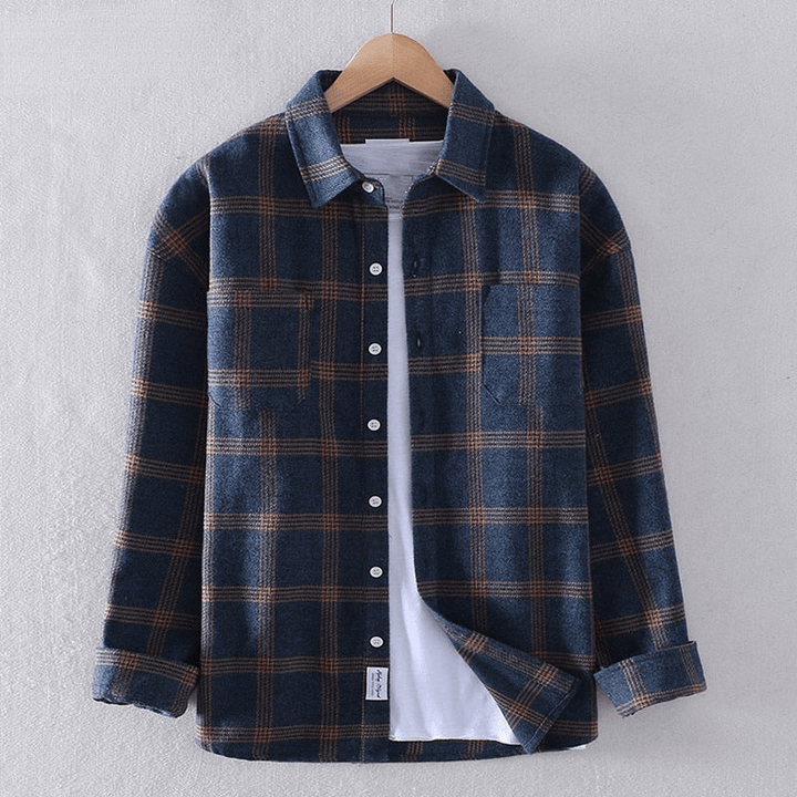 Men's casual red and black checkered button-down long-sleeve shirt, comfortable plaid fashion for men.