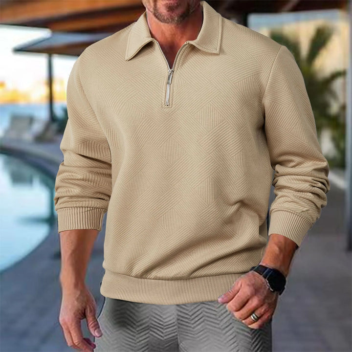 Men's casual textured half zip pullover sweater in classic navy for autumn fashion