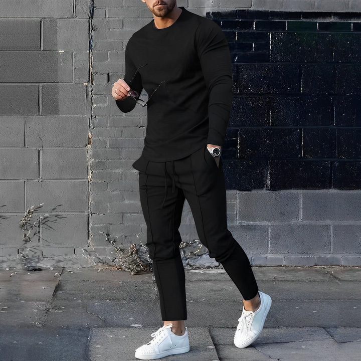Men's casual two-piece jogger set in gray, ideal for comfortable loungewear and athleisure style